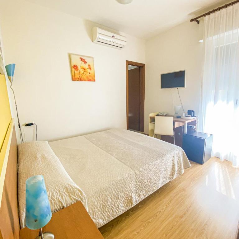Hotel Alpino - Comfort Single Room with Balcony - 4