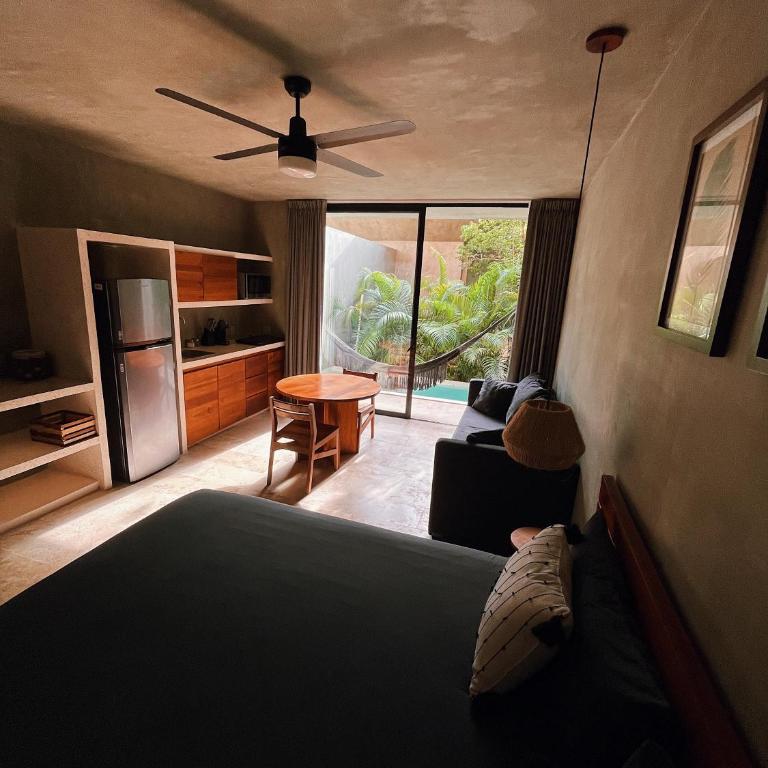 Seremonia Studios by Vida de Playa Rentals - Suite con piscina privada - 1
