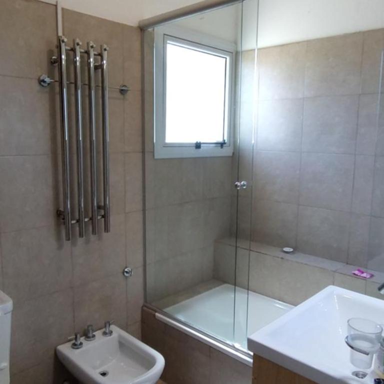 Casa en San Lorenzo - Three-Bedroom House - 11