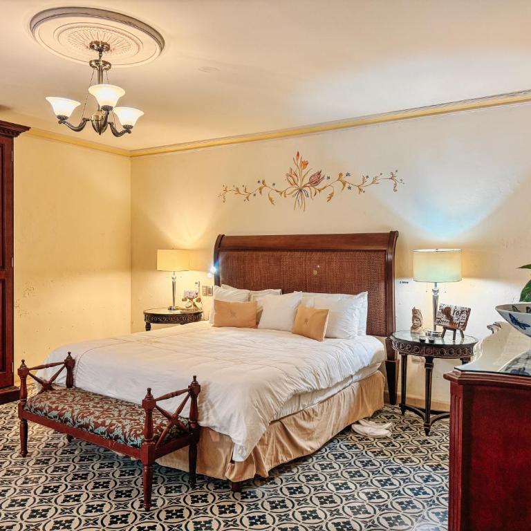 Mansión Mérida Boutique Hotel - Restaurant - Junior Suite - 8