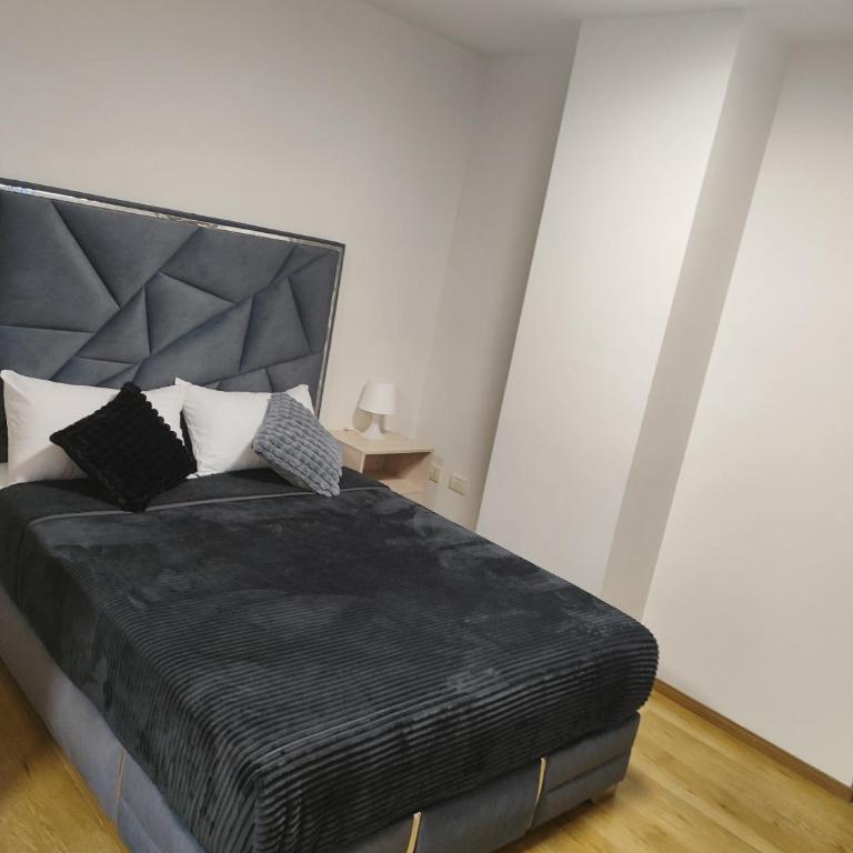 Comodo monoambiente con balcon en el Prado - Apartamento de 1 dormitorio - 6