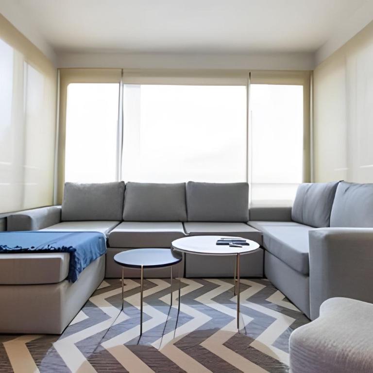 Luxury Building in Heart of Palermo Soho 2 Pools, Sauna, Gym and Business Center - Two-Bedroom Deluxe Apartment with Balcony - 19