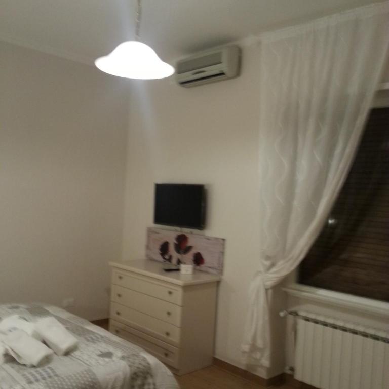 Home Sweet Home - Appartamento con 2 Camere da Letto e Balcone - 9