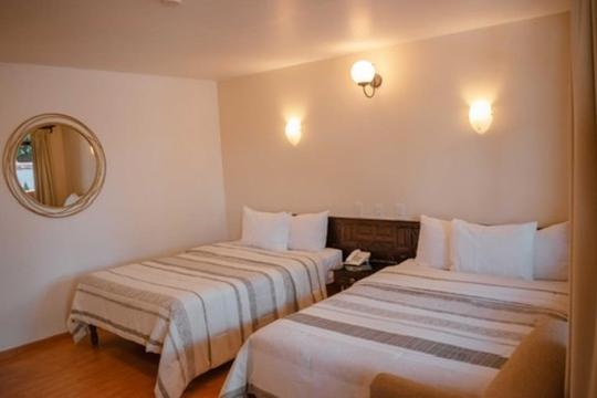Hotel y Restaurant Embajadoras - Double Room - 2