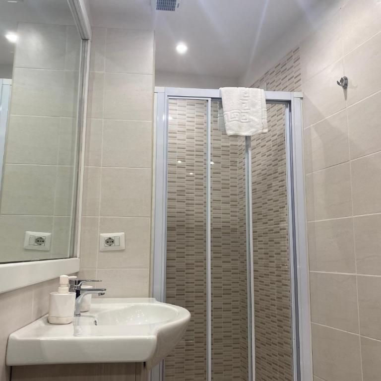 Residenza Bernini - Appartamento con 2 Camere da Letto - 30