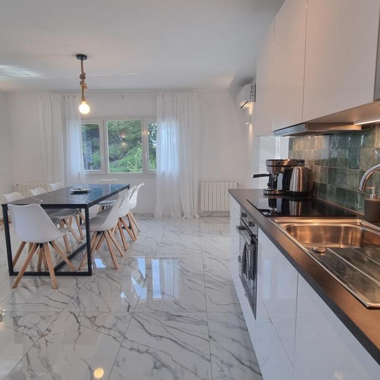 Meerblick Villa mit Terrasse, Pool und kostenlosen WLAN neu renoviert - Villa con vistas al mar - 11