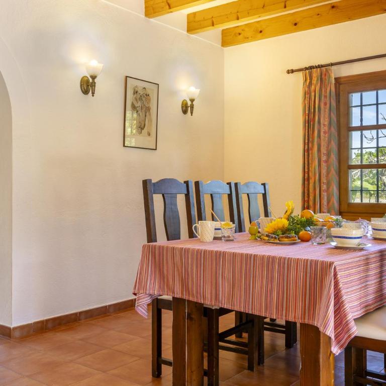 Villa can Seguinot by homevillas360 - Three-Bedroom Villa - 16