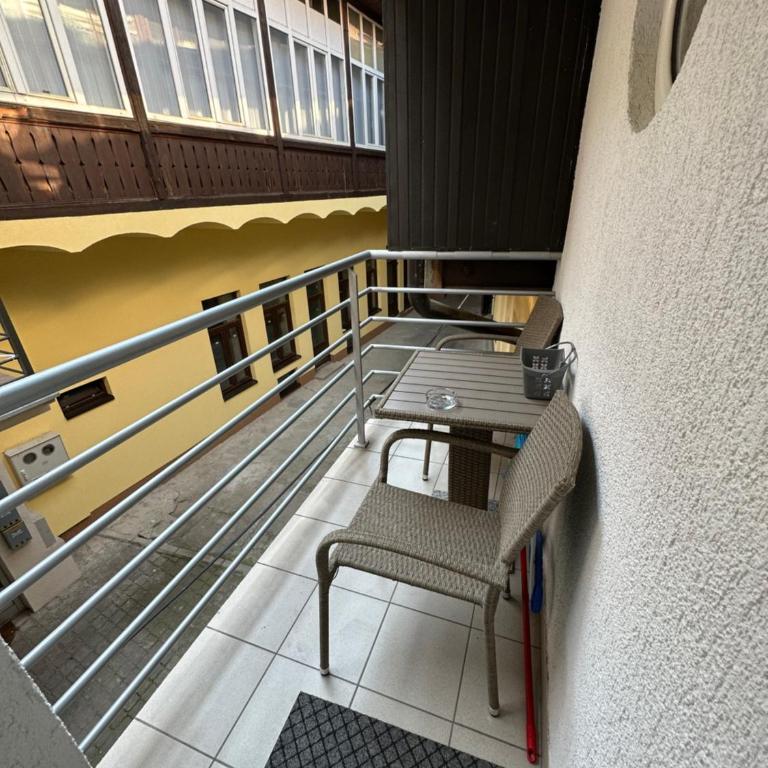 Imperija - One-Bedroom Apartment - 11