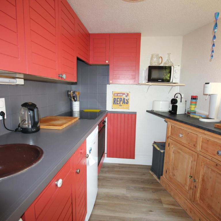 Mar i Munt - Two-Bedroom Apartment - 11