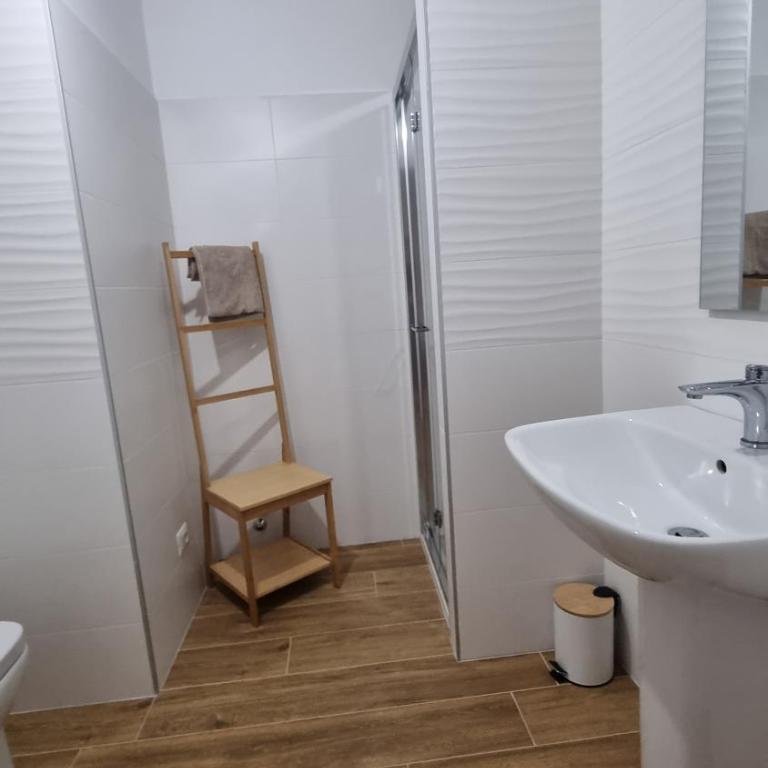 BAM BAM TIBURTINA Guesthouse - Double Room with Private Bathroom - 25