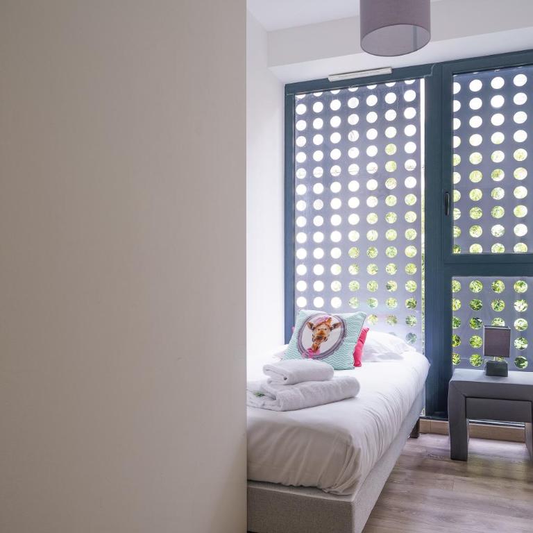 Maison d'architecte centre Tours jardin, climatisation, parking 5 p - Haus mit 3 Schlafzimmern - 18