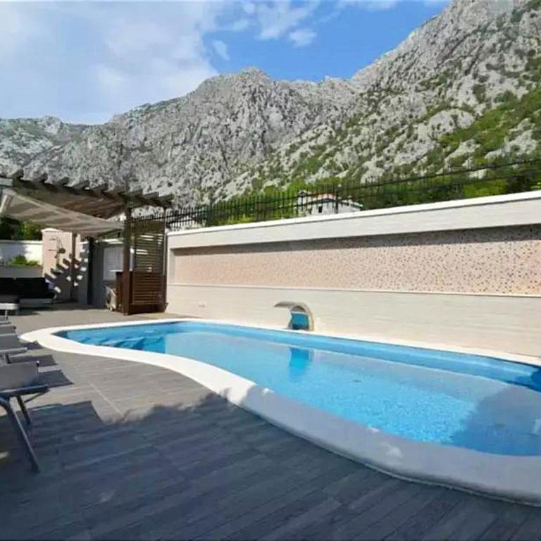 Apartment with private pool Kotor, Ljuta - Apartman sa 2 Spavaće Sobe - 32