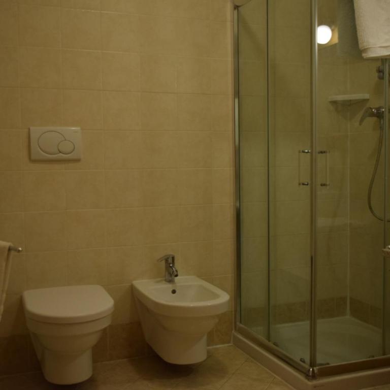 B&B Longanorbait - Camera Tripla - 3