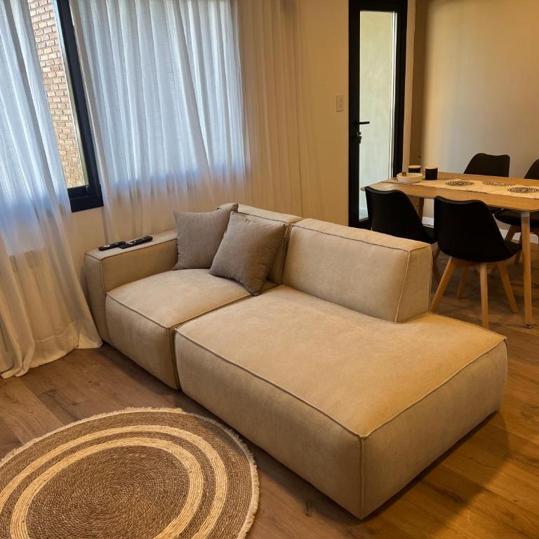 Cardinal Suites Pichincha - Depto de dos ambientes premium con cochera - Apartamento de 1 dormitorio - 2