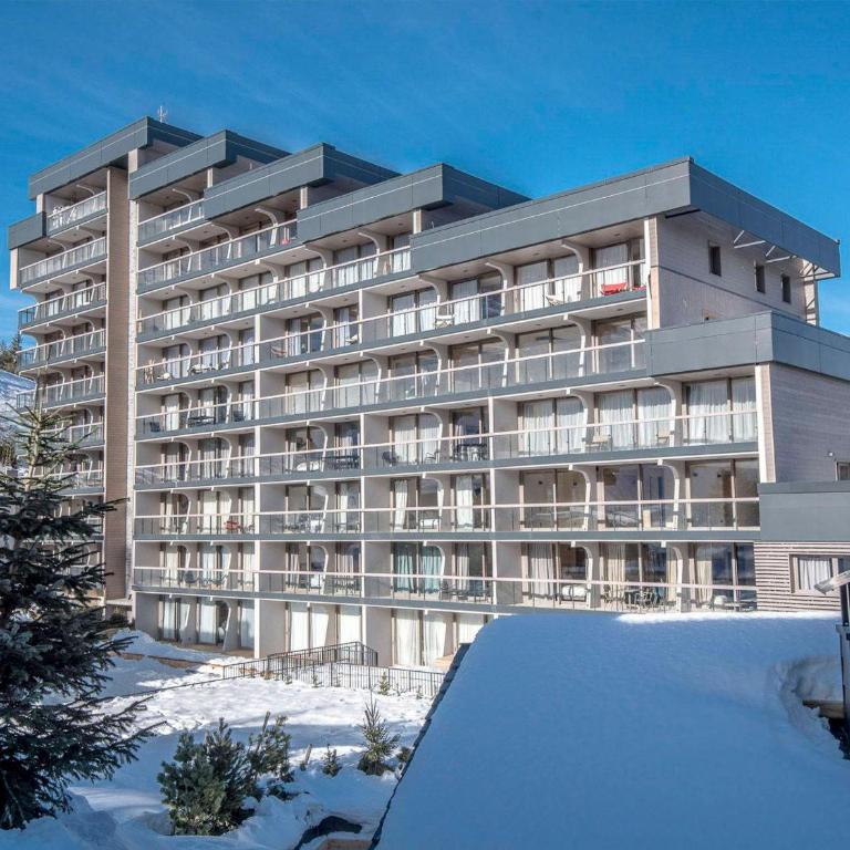 Appartement spacieux avec jacuzzi, Courchevel - FR-1-562-79 - Appartement - 4