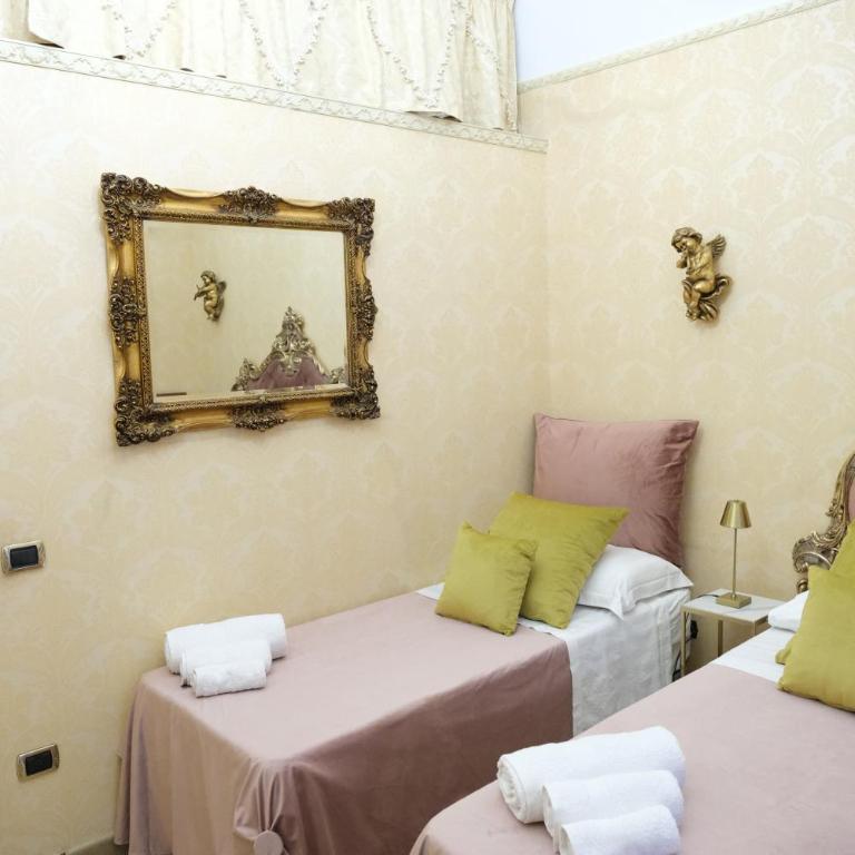 La Bella Napoli Home Room di Adriana - Casa con 1 Camera da Letto - 11
