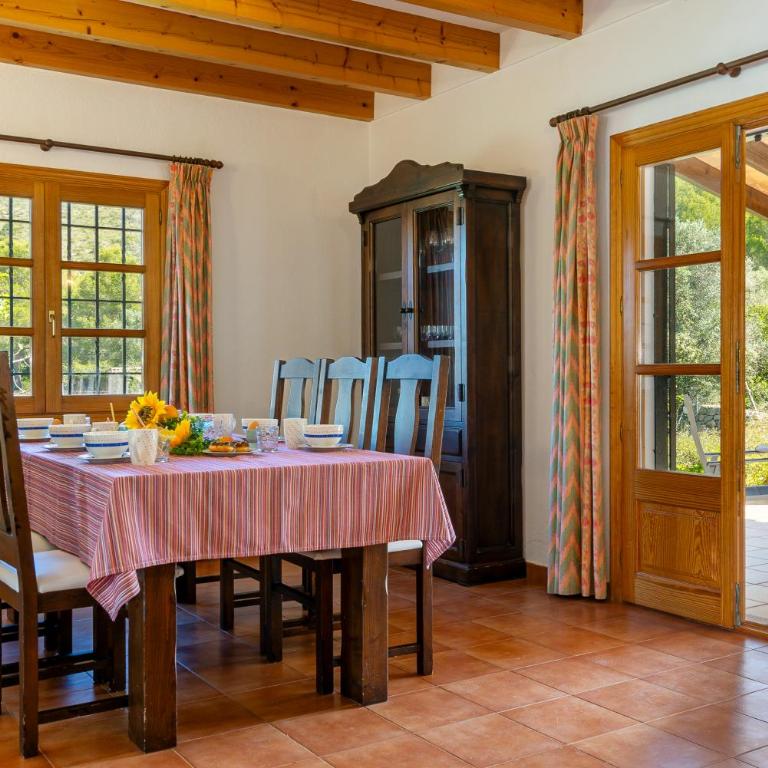 Villa can Seguinot by homevillas360 - Three-Bedroom Villa - 4