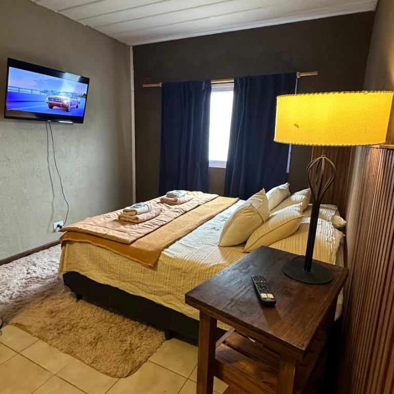 Hospedaje "Room" - Double or Twin Room with Bathroom - 18