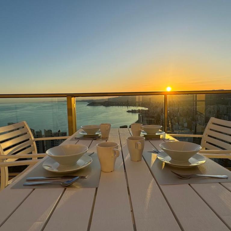 Highest penthouse with best skyline & sea views - One-Bedroom Apartment - 45