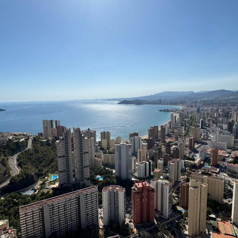Highest penthouse with best skyline & sea views - One-Bedroom Apartment - 31