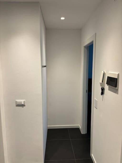 FabFour Apt - Piazza Fontana - Two-Bedroom Apartment - 19