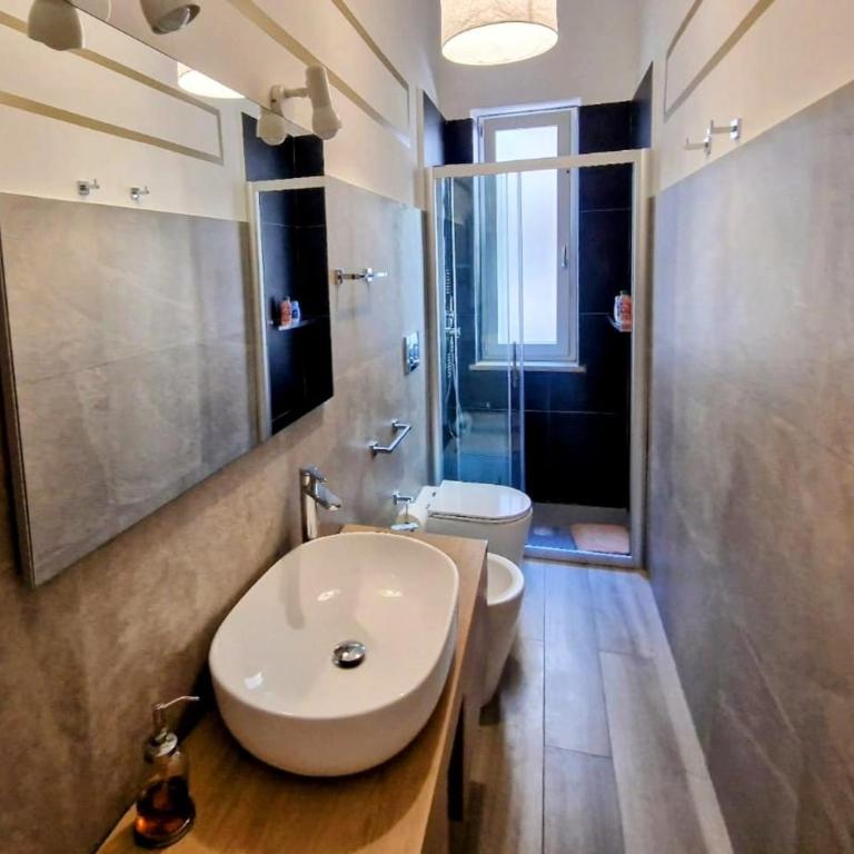 La Casa di Naele - Appartamento con 4 Camere da Letto - 13