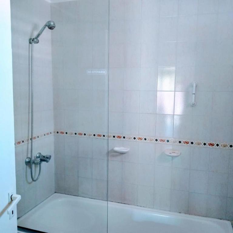 Apart Hotel Guarumba - Habitación Doble Superior - 1 o 2 camas - 5