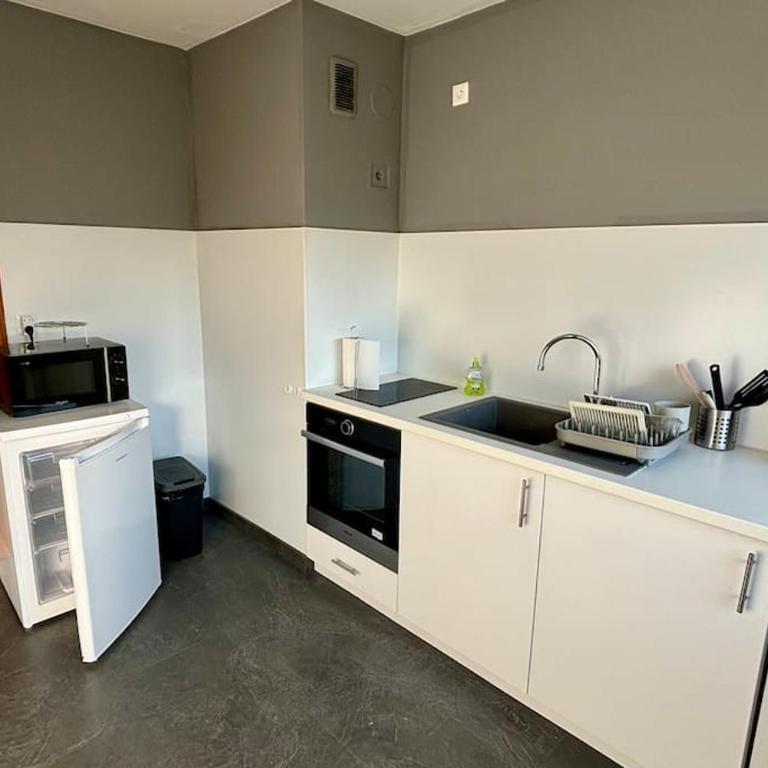 La Corniche - Appartement 2 Chambres avec Balcon - 1