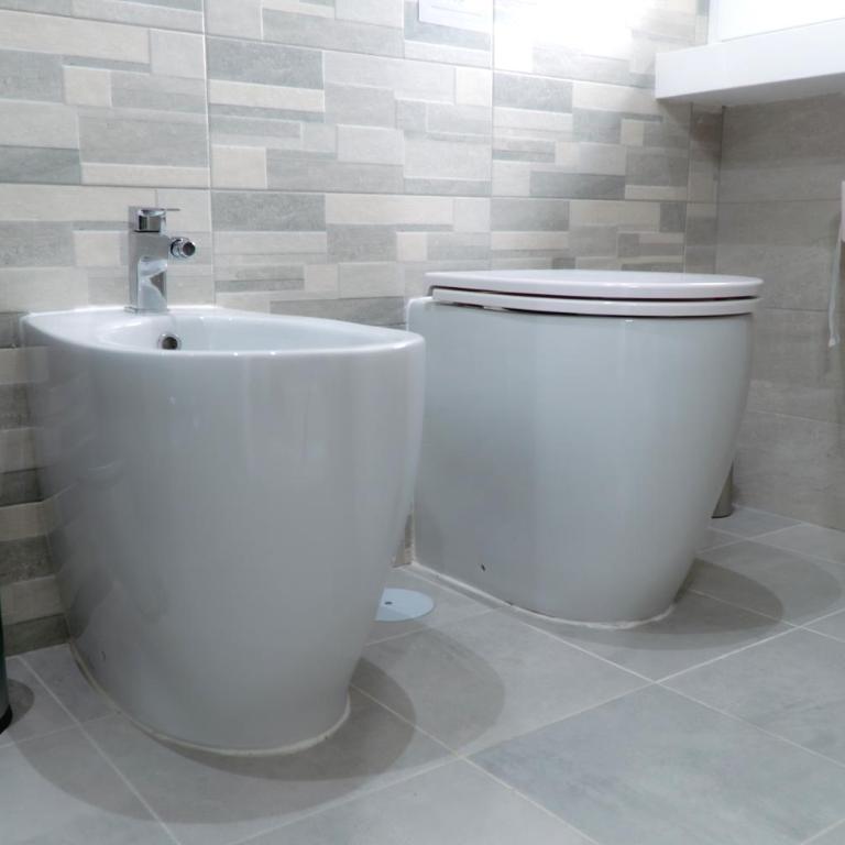 A casa di Pina - Roma St Peter - Camera Matrimoniale con Bagno Privato - 8