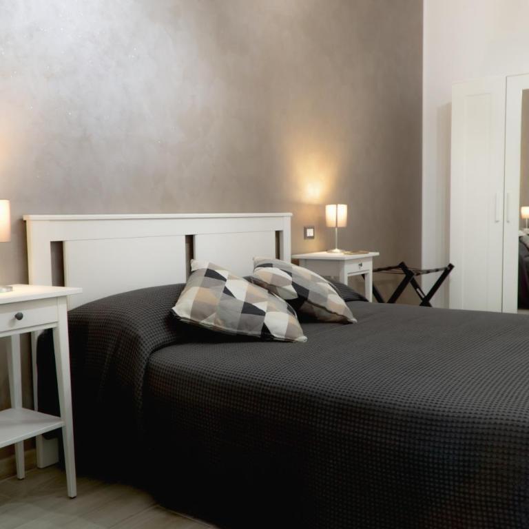 A casa di Pina - Roma St Peter - Camera Matrimoniale con Bagno Privato - 15
