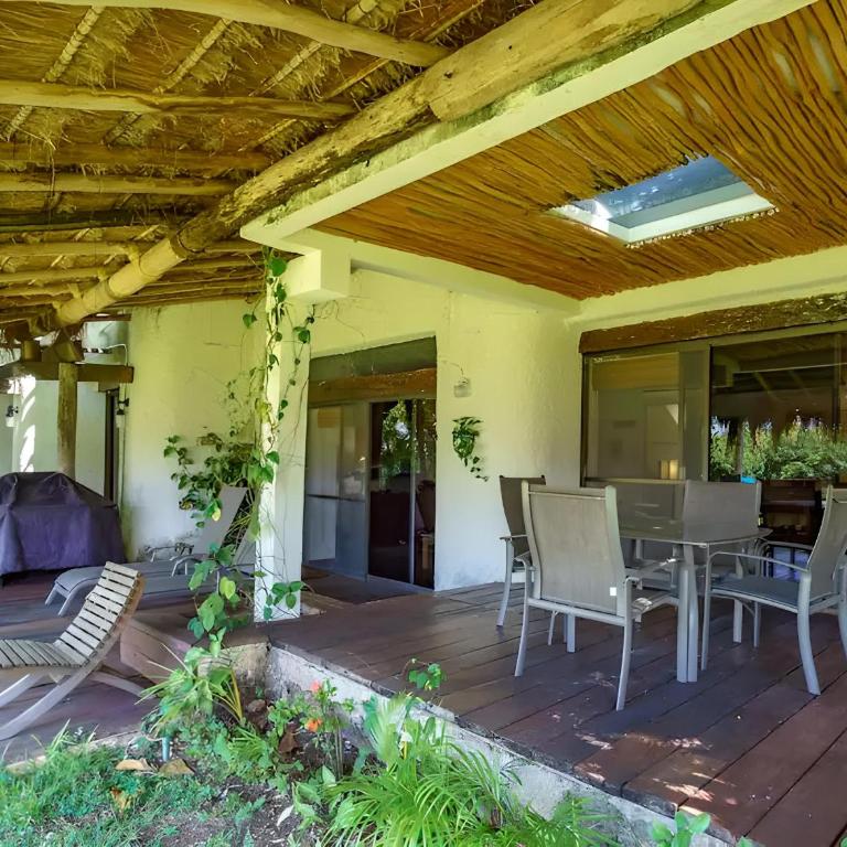 Private Villa By Andani - Four-Bedroom House - 55