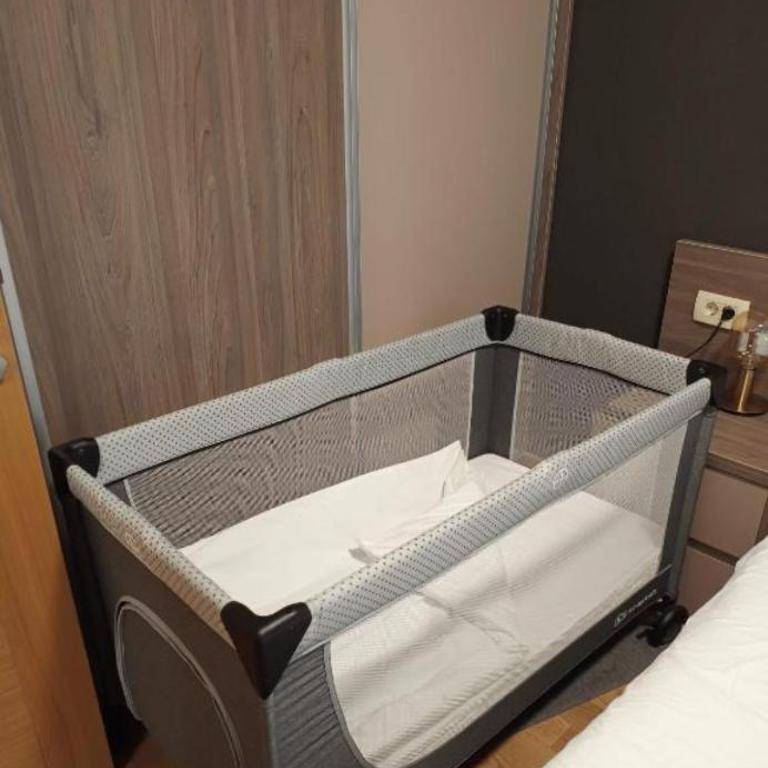 Green View Apartment with free garage parking - Apartman sa 1 Spavaćom Sobom - 7