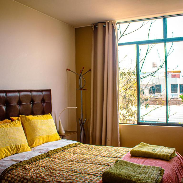 Del Valle House - Six-Bedroom House - 37
