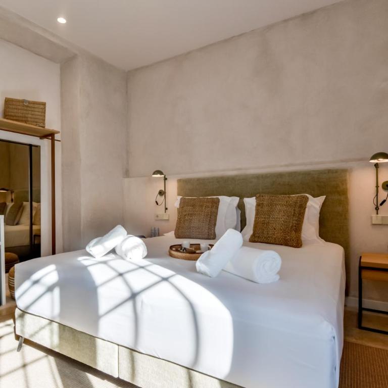 Maison Salva by Santas Hotels - Habitación con cama extragrande. - 11
