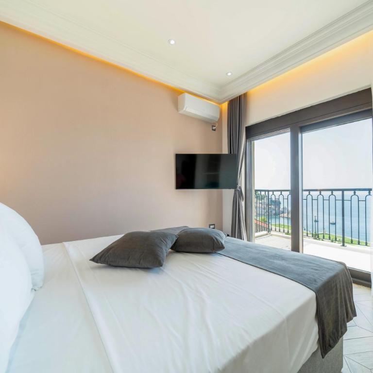 Exclusive Hotel - Standardna Dvokrevetna Soba sa Bračnim Krevetom - 4