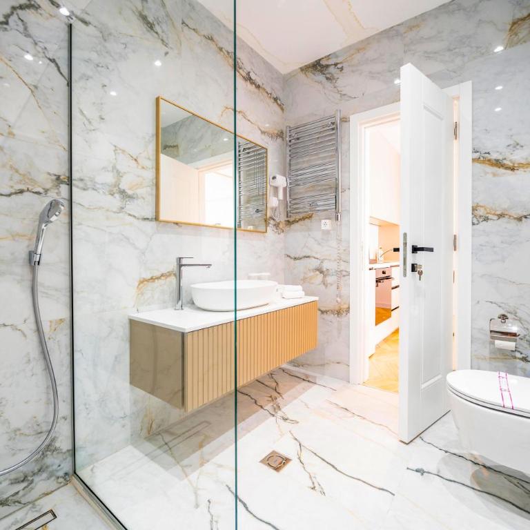 Exclusive Hotel - Apartman sa Pogledom na More - 10