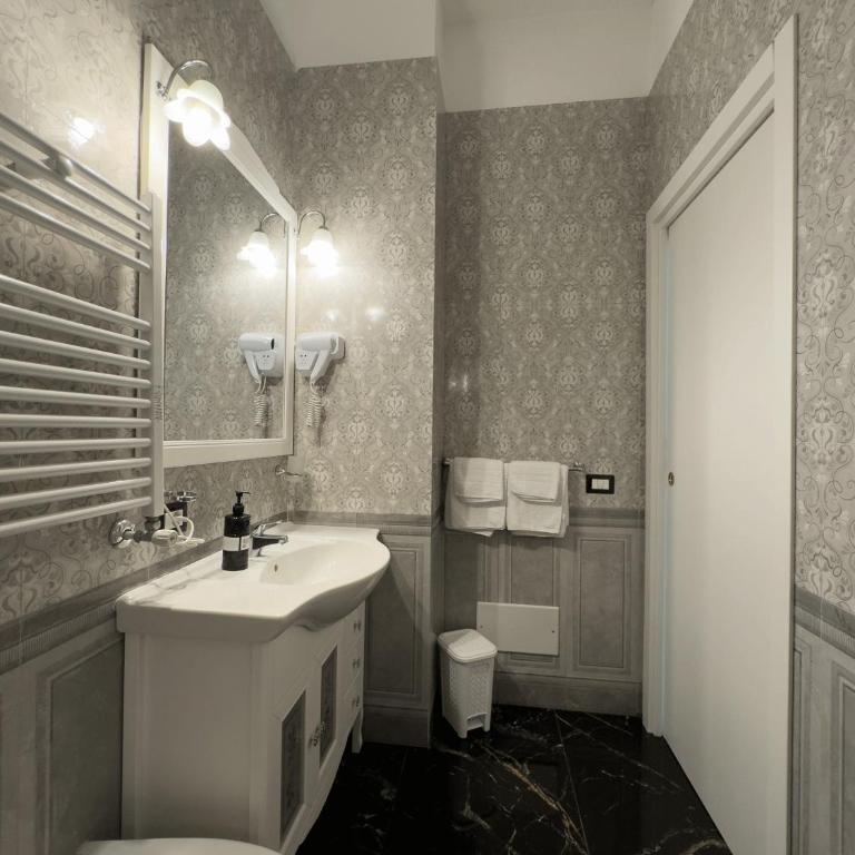 My Luxury - Suite con Vasca Idromassaggio - 13
