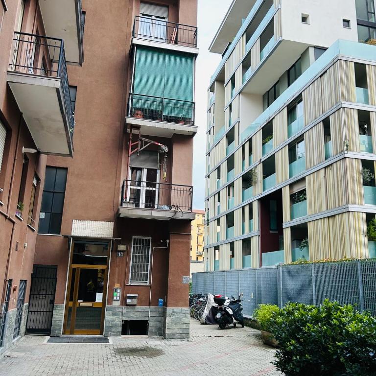 Chiara Guest House 18 - M4 Metro blu - Appartamento con 2 Camere da Letto - 29