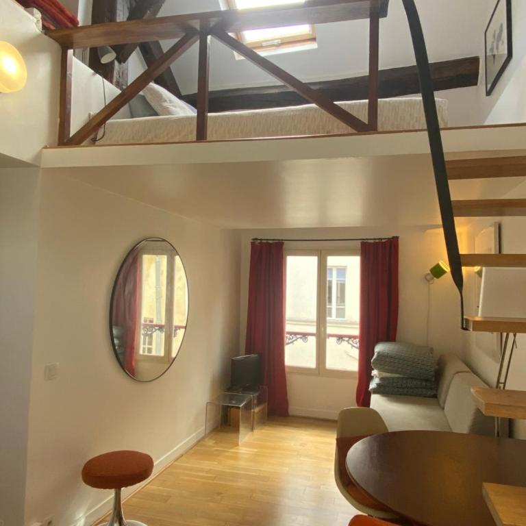 Marais Studio with Mezzanine - Studio avec Mezzanine - 6