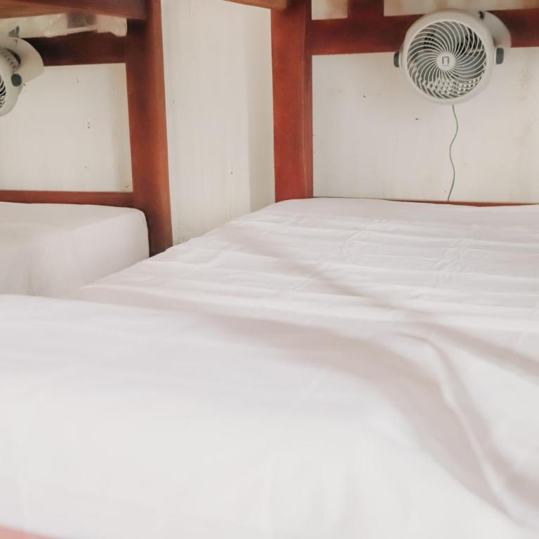 Hostal Casa en la Ciénaga Rincon del Mar - Cama individual en dormitorio mixto - 4