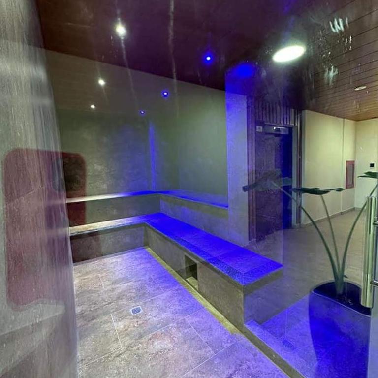 Departamentos de 2D cerca del Aeropuerto WIFI PISCINA SAUNA VAPOR Y SECO - Apartamento de 2 dormitorios - 8