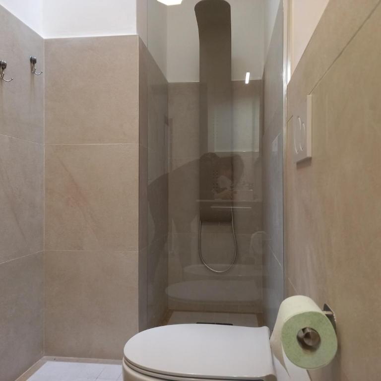 CASADINA - Appartamento con 2 Camere da Letto - 22