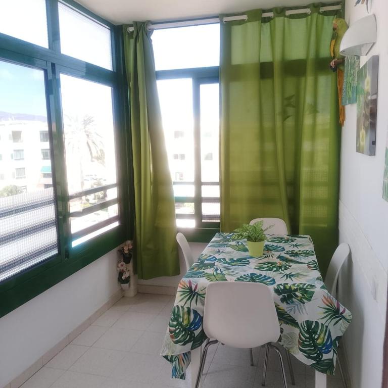 Las Olas apartamentos - Two-Bedroom Apartment - 11