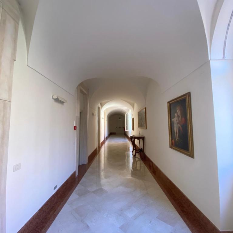 Basilica Hotel - Camera Matrimoniale/Doppia con Letti Singoli - 2