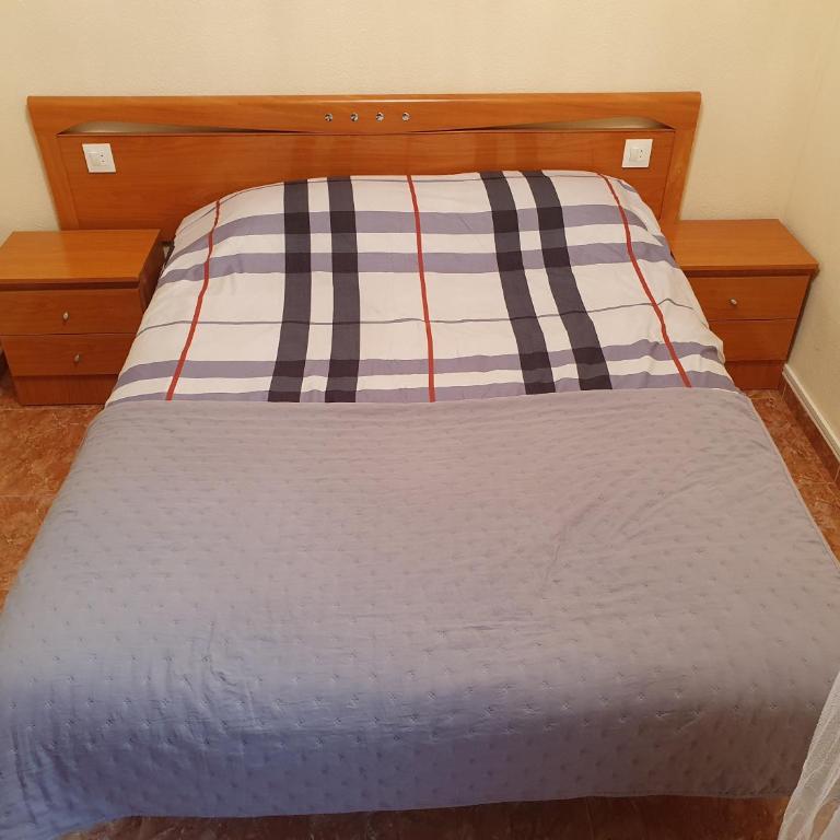 Cosy apartment near the beach - Two-Bedroom Apartment with Balcony - 8