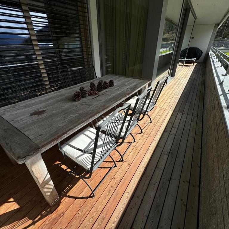 Alpine Luxury Apartment Davos with Spa Access to 5 Star Hotel - Apartment mit 2 Schlafzimmern - 53