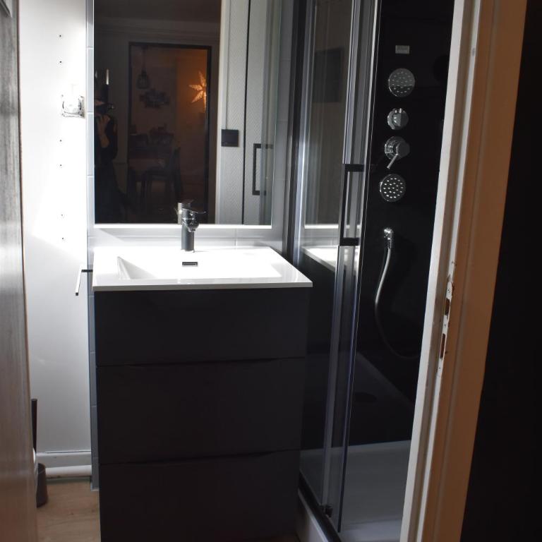 La Tour du Rempart - Appartement T2 en duplex en hypercentre de Colmar - Appartamento con 1 Camera da Letto - 5