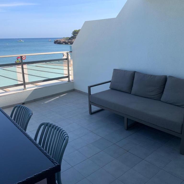Excelsior Beachfront Apartment Calpe - Two-Bedroom Apartment - 14