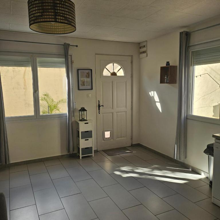 Entre mer et campagne, comme à la maison, extérieur et parking privé - Appartement 1 Chambre - 7