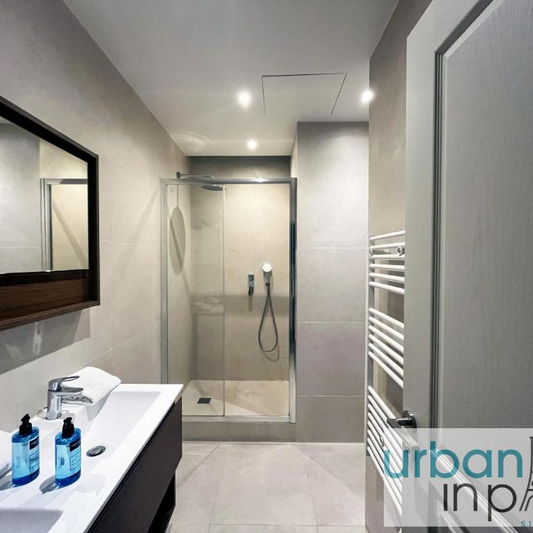 Urban Flat 119 - Spacious 5 Bedroom Flat in Paris - Apartamento - 19